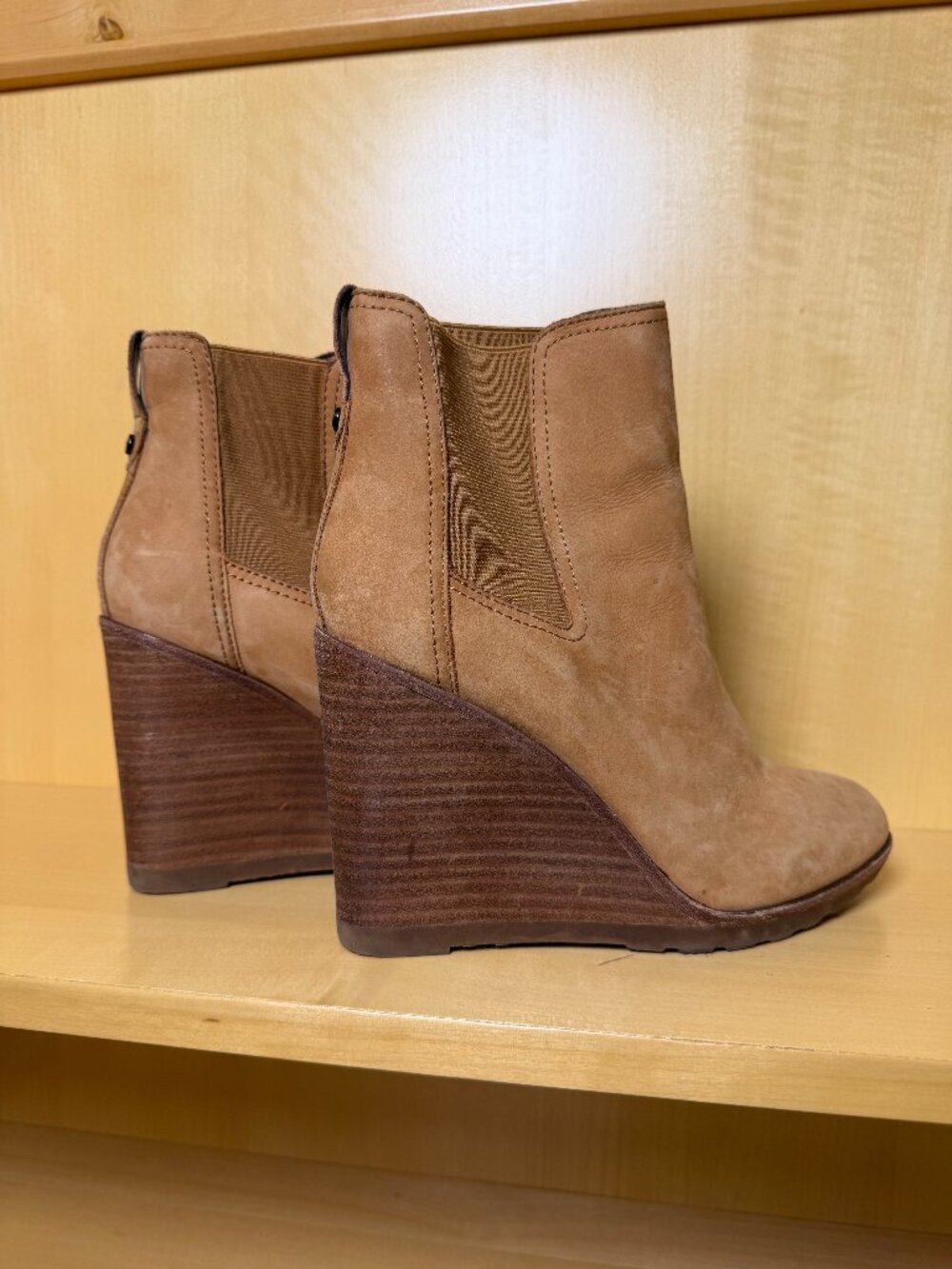 ALDO tan wedge suede booties size 7